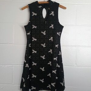 Altar'd State Black White‎ Sleeveless Dress Size MEDIUM Lace Embroidered Design